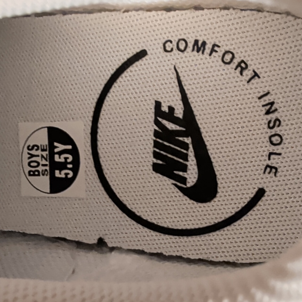 Nike Court Legacy 'White Black Desert Orchard' GS Size 5.5Y NWOT MSRP $65 - Picture 11 of 11